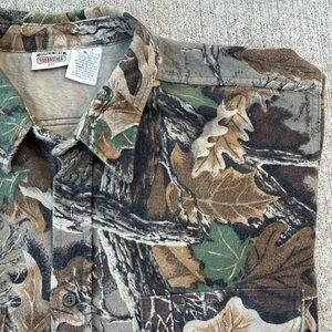 Vintage Five Brothers camo button down shirt